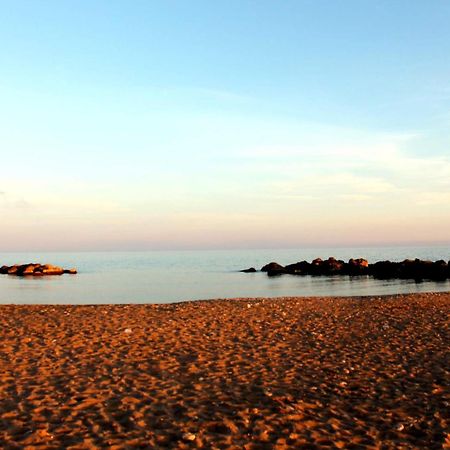 B&B Nettuno San Leone Kültér fotó